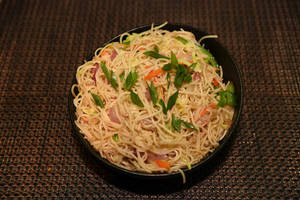 Veg Hakka Noodles