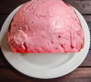 Rose Petals Ice Cream (Single Scoop)