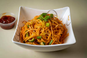 Veg crispy noodles