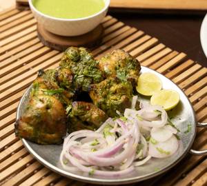 Chicken Pahadi Tikka