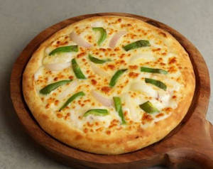 Capsicum + Onion Pizza