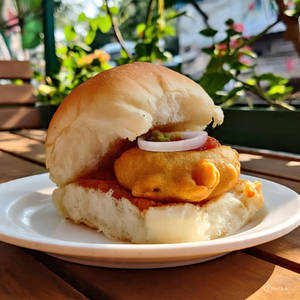 Chura Vada Pav