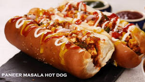 Paneer Hot Dog