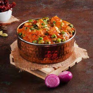 Matar Paneer