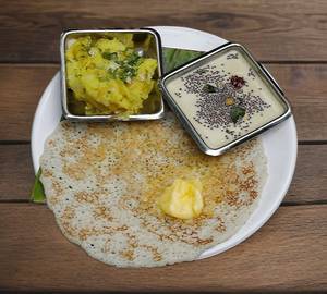 Benne Khali Dosa With Aloo Playa