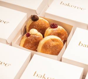 Box Of 4 Doughnuts
