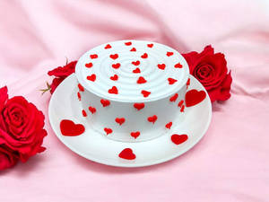 Pineapple Red Heart Cake [500 G]