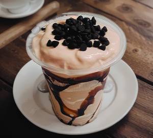 Wow crunchy choco brownie thick shake