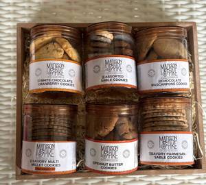 Assorted Cookie Box Hamper