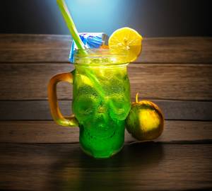 Green apple
