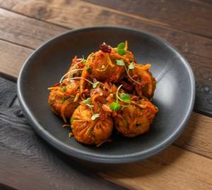Veg Pan Fried Momos [7 Pieces]