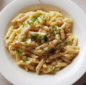 Sweet Spicy & Creamy Pasta