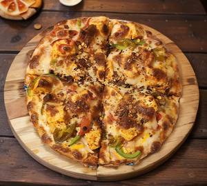 Paneer maharaja pizza