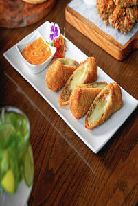 Cheesy Chicken Roll