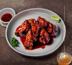 Chicken Wings In Indo Chilli Sauce