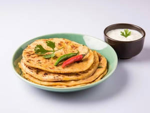 Aloo paratha with curd Combo                                