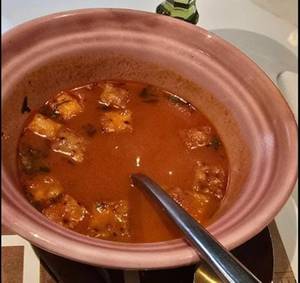 Charred Tamatar Aur Tulsi Ka Shorba