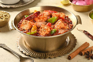 Kadai Paneer Khurchan