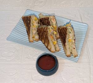 Cheese corn sandwich