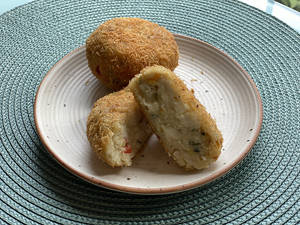 Cheese Bell Pepper & Corn Russian Pattie