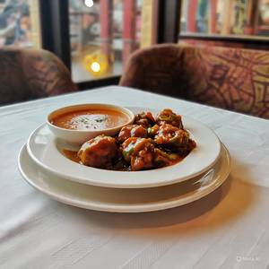 Veg manchurian+ tomato soup