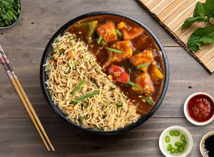 Chilli Paneer With Veg Hakka Noodles / Veg Fried Rice