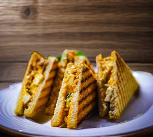 Tandoori paneer sandwich