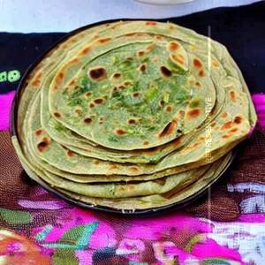 Green Mirch Paratha