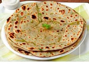 Matar Pyaz Paratha