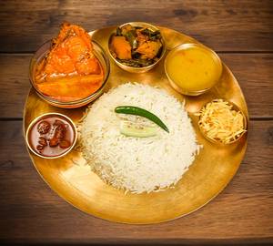 Katla fish thali