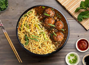 Chicken Manchurian With Veg Hakka Noodles / Veg Fried Rice