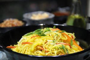 Hakka Noodles (veg)