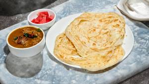 Porotta Beef Combo