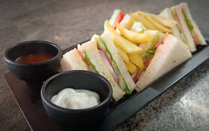 Veg Club Sandwich