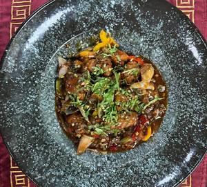 Wok Fry Chicken With Choice of Sauce