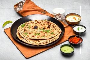 Pyaaz Cheese Paratha