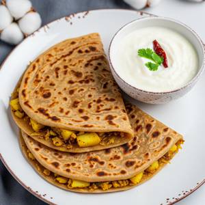 Aalu paratha with curd