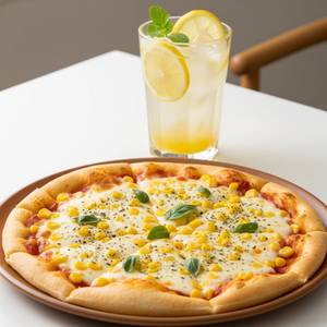 Sweet Corn Pizza (7 Inches) With Peach Ice Tea