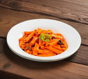 Spicy red pasta