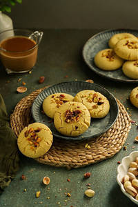 Kesar Pista Cookies [bm]