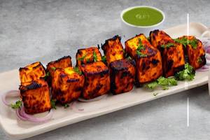 Paneer Garlic Tikka