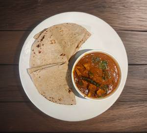 3 phulka + mix veg curry [250 ml]