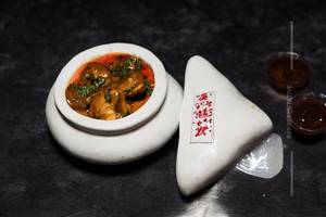 Tender Chicken in Mongolian Clay Pot gravy