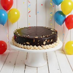 Choco Almond 1 Kg + (1/2 Kg Free)