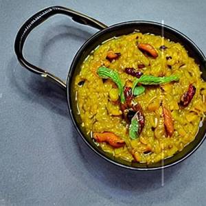 Rajwadi dry fruit khichdi