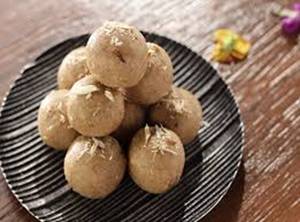 Badam Laddoo