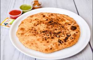 Paneer Pyaz Mix Paratha