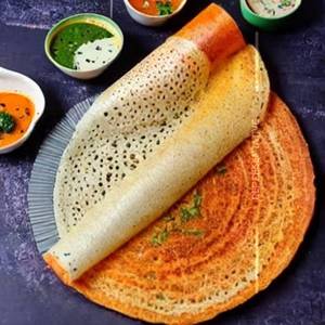 Coconut Onion Paneer Dosa