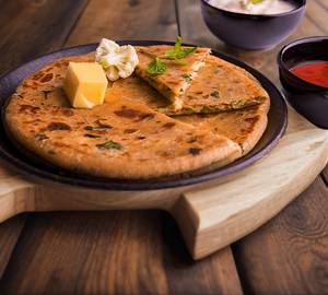 Gobi Pyaj Paratha