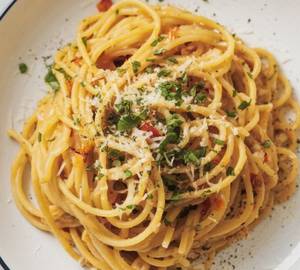 Aglio E Olio Spaghetti Pasta